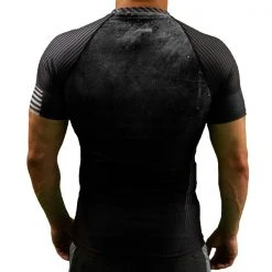SV Men Black Rash Guard