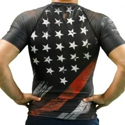 SV Men Thin Red Line Flag Rash Guard